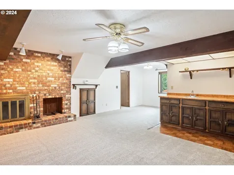 309 Clark Creek Road Longview WA 98632