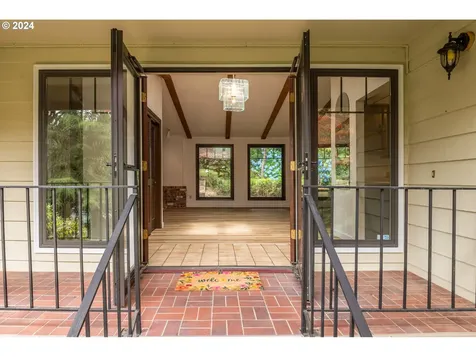 309 Clark Creek Road Longview WA 98632
