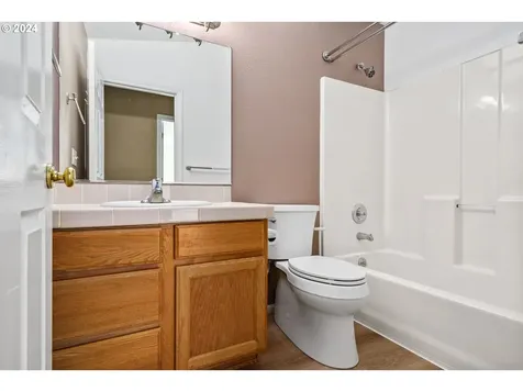 398 Dellwood Drive Eugene OR 97405