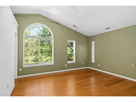 398 Dellwood Drive Eugene OR 97405