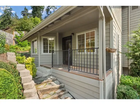 398 Dellwood Drive Eugene OR 97405