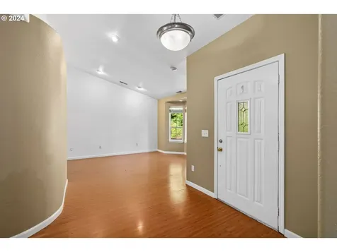 398 Dellwood Drive Eugene OR 97405
