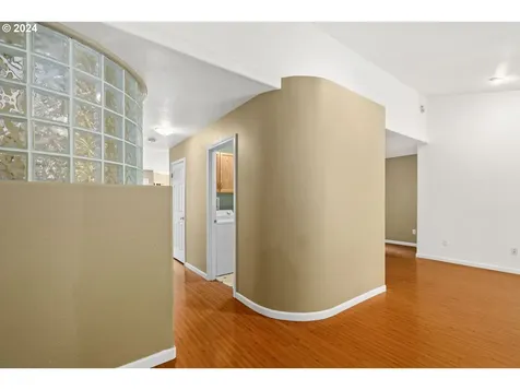 398 Dellwood Drive Eugene OR 97405