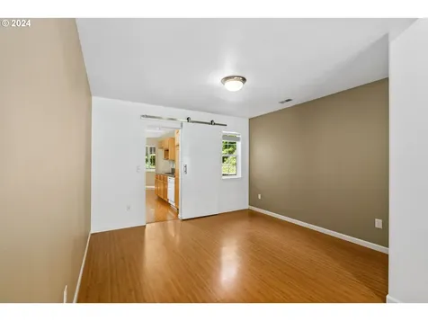 398 Dellwood Drive Eugene OR 97405
