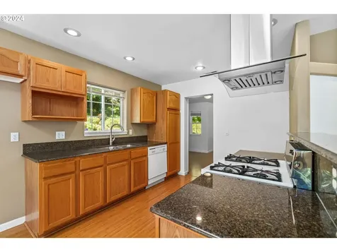 398 Dellwood Drive Eugene OR 97405