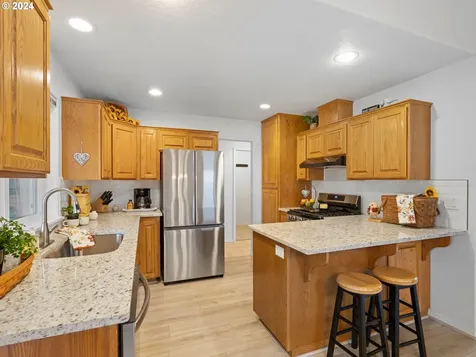 37353 Indian Summer Street Sandy OR 97055