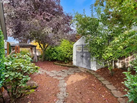 37353 Indian Summer Street Sandy OR 97055
