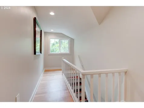 2205 Ne 42nd Avenue Portland OR 97213