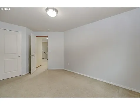 7703 Ne 92nd Avenue Vancouver WA 98662