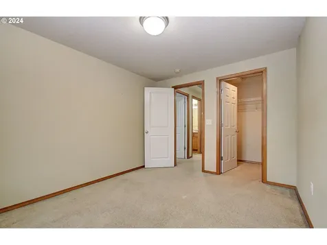 7703 Ne 92nd Avenue Vancouver WA 98662