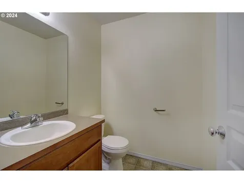 7703 Ne 92nd Avenue Vancouver WA 98662