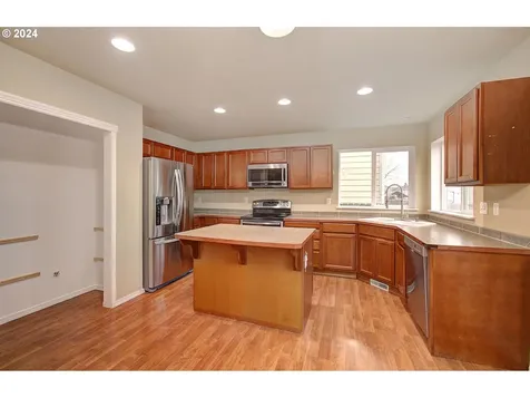 7703 Ne 92nd Avenue Vancouver WA 98662