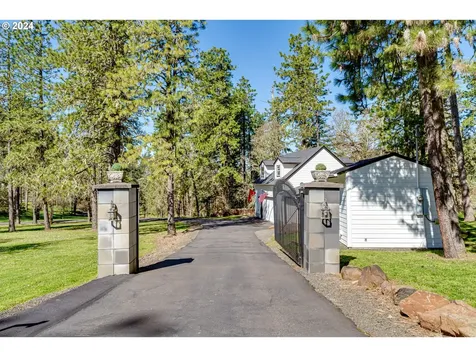 85154 S Willamette Street Eugene OR 97405