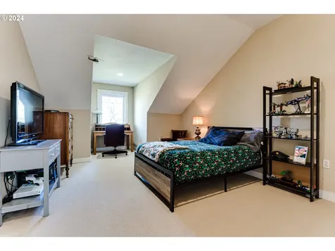 85154 S Willamette Street Eugene OR 97405