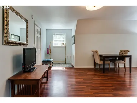 85154 S Willamette Street Eugene OR 97405