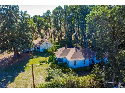 5805 N Pacific Highway Rickreall OR 97371