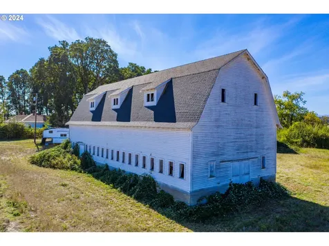 5805 N Pacific Highway Rickreall OR 97371