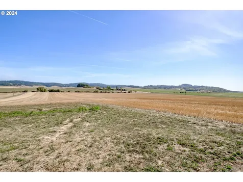 5805 N Pacific Highway Rickreall OR 97371