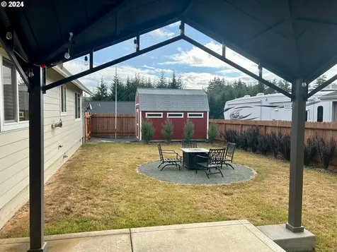 479 Providence Drive Reedsport OR 97467