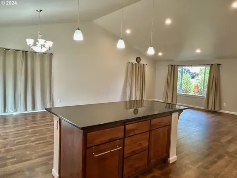 479 Providence Drive Reedsport OR 97467