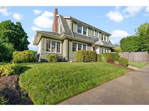3611 Ne Peerless Place Portland OR 97232