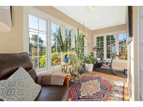 3611 Ne Peerless Place Portland OR 97232