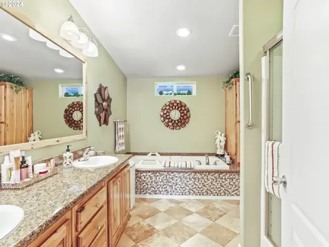 703 Saint James Place Molalla OR 97038