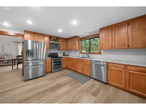 76570 Blue Mountain School Road Cottage Grove OR 97424
