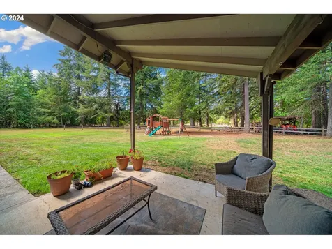 76570 Blue Mountain School Road Cottage Grove OR 97424