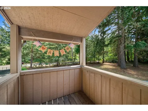 76570 Blue Mountain School Road Cottage Grove OR 97424