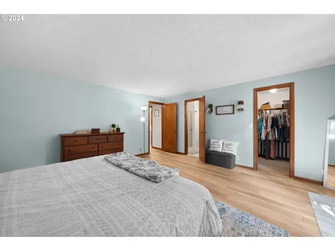 76570 Blue Mountain School Road Cottage Grove OR 97424
