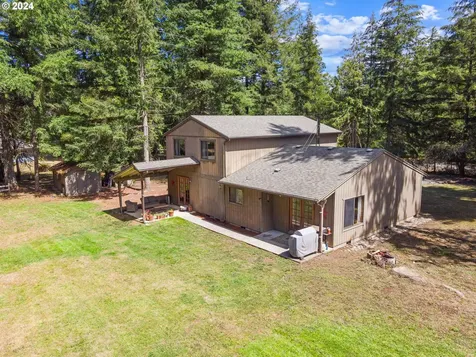 76570 Blue Mountain School Road Cottage Grove OR 97424