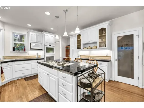 2911 Se 282nd Court Camas WA 98607