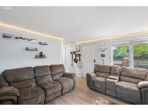 4603 Ne 58th Street Vancouver WA 98661