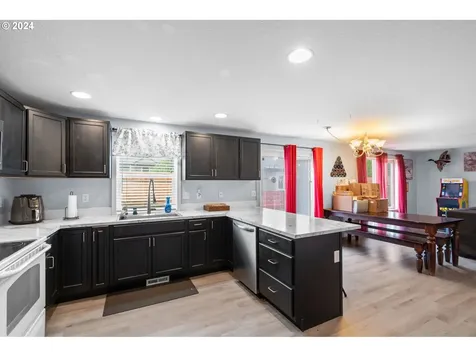 4603 Ne 58th Street Vancouver WA 98661
