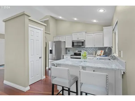 16849 SW Shelby Court Beaverton OR 97007