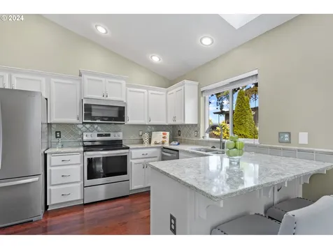 16849 SW Shelby Court Beaverton OR 97007