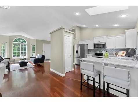 16849 SW Shelby Court Beaverton OR 97007