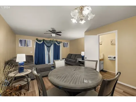 3534 NE 102nd Avenue Portland OR 97220