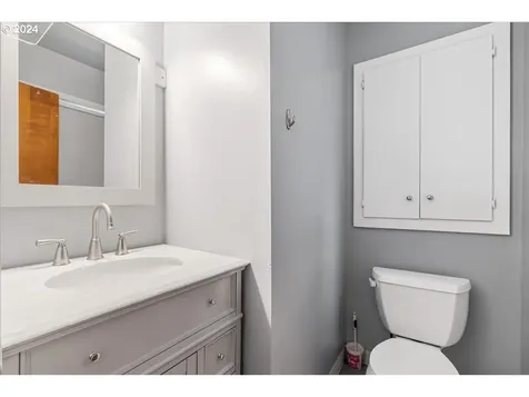 9917 NE 60th Street Vancouver WA 98662