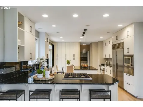 3416 Cherokee Drive S Salem OR 97302