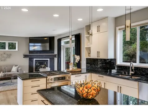 3416 Cherokee Drive S Salem OR 97302