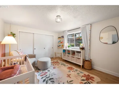 329 SE 14th Street Troutdale OR 97060