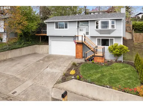 329 SE 14th Street Troutdale OR 97060