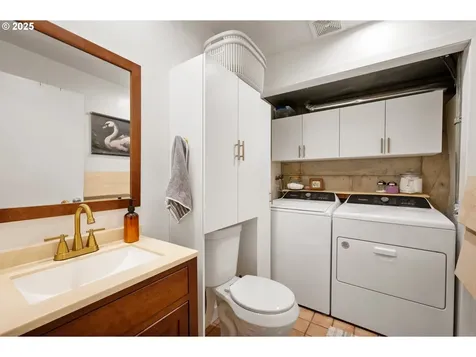 329 SE 14th Street Troutdale OR 97060