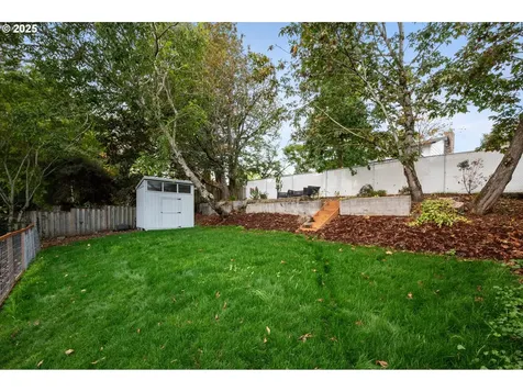 329 SE 14th Street Troutdale OR 97060