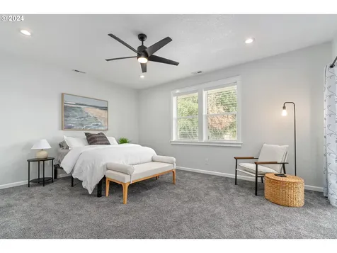 3831 Souza Street Eugene OR 97402