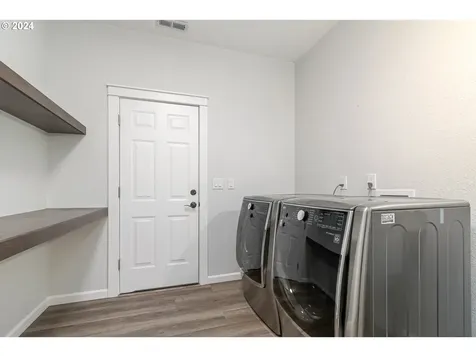 3831 Souza Street Eugene OR 97402