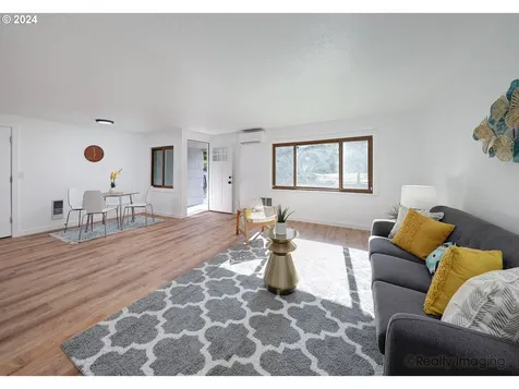 10325 SE Reedway Street Portland OR 97266
