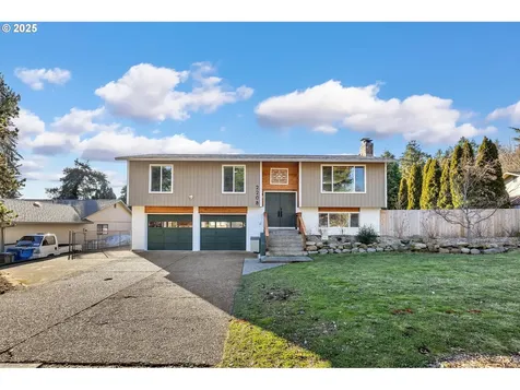 2208 SE 134th Avenue Vancouver WA 98683